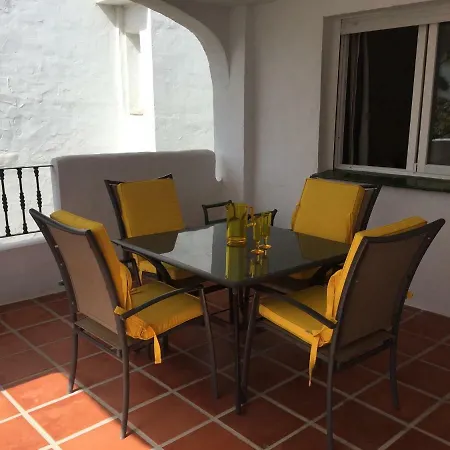 Beautiful 2 Bedroom @ Puerto Banus! Apartment *