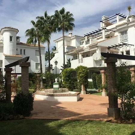 Beautiful 2 Bedroom @ Puerto Banus! Apartment