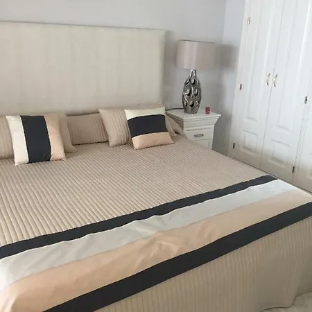 Beautiful 2 Bedroom @ Puerto Banus! Marbella