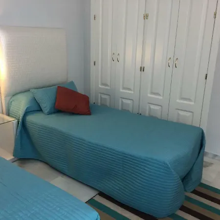 Beautiful 2 Bedroom @ Puerto Banus! Apartment